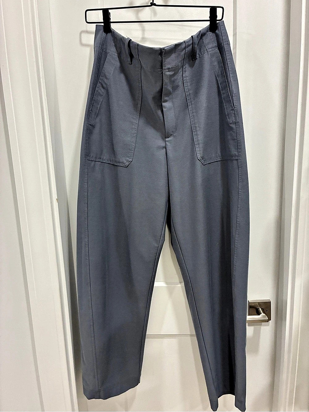 Athleta Skyline Barrel Pants Size 12 Tall - Picture 2 of 5
